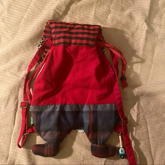 Unique handmade puppy back pack - Picture 2 of 5